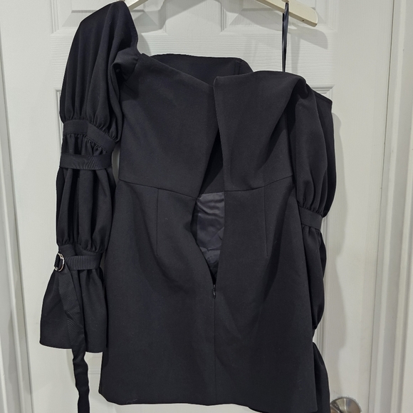 Israella Kobla Asha Belted Sleeve Off the Shoulder Minidress - Picture 6 of 8